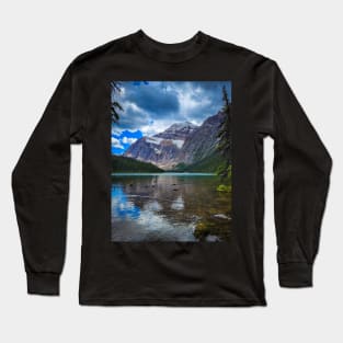 Jasper National Park Mountain Snowy Peak Photo V1 Long Sleeve T-Shirt